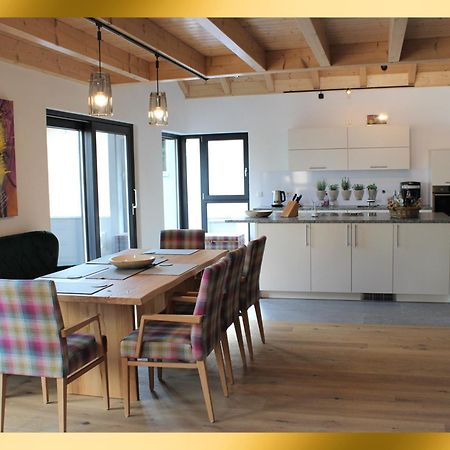 Invita Natur-Chalets Penthouse - Familienurlaub Im Schwarzwald - 240Qm Bad Duerrheim Exterior photo